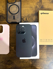Apple iPhone 15 Pro 128 GB Space Black Top-Zustand