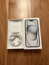 Apple iPhone 15 128 GB Schwarz – Sehr guter Zustand