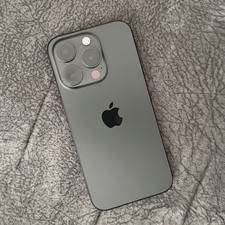 TOP     Apple iPhone 15 Pro     128GB, Titan Schwarz, ohne Simlock, ohne Vertrag